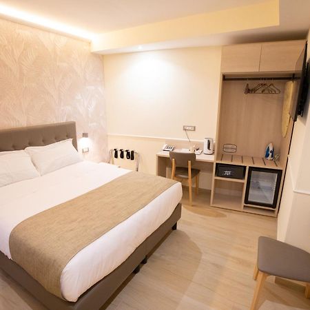 Hotel Maximus Рим Екстер'єр фото