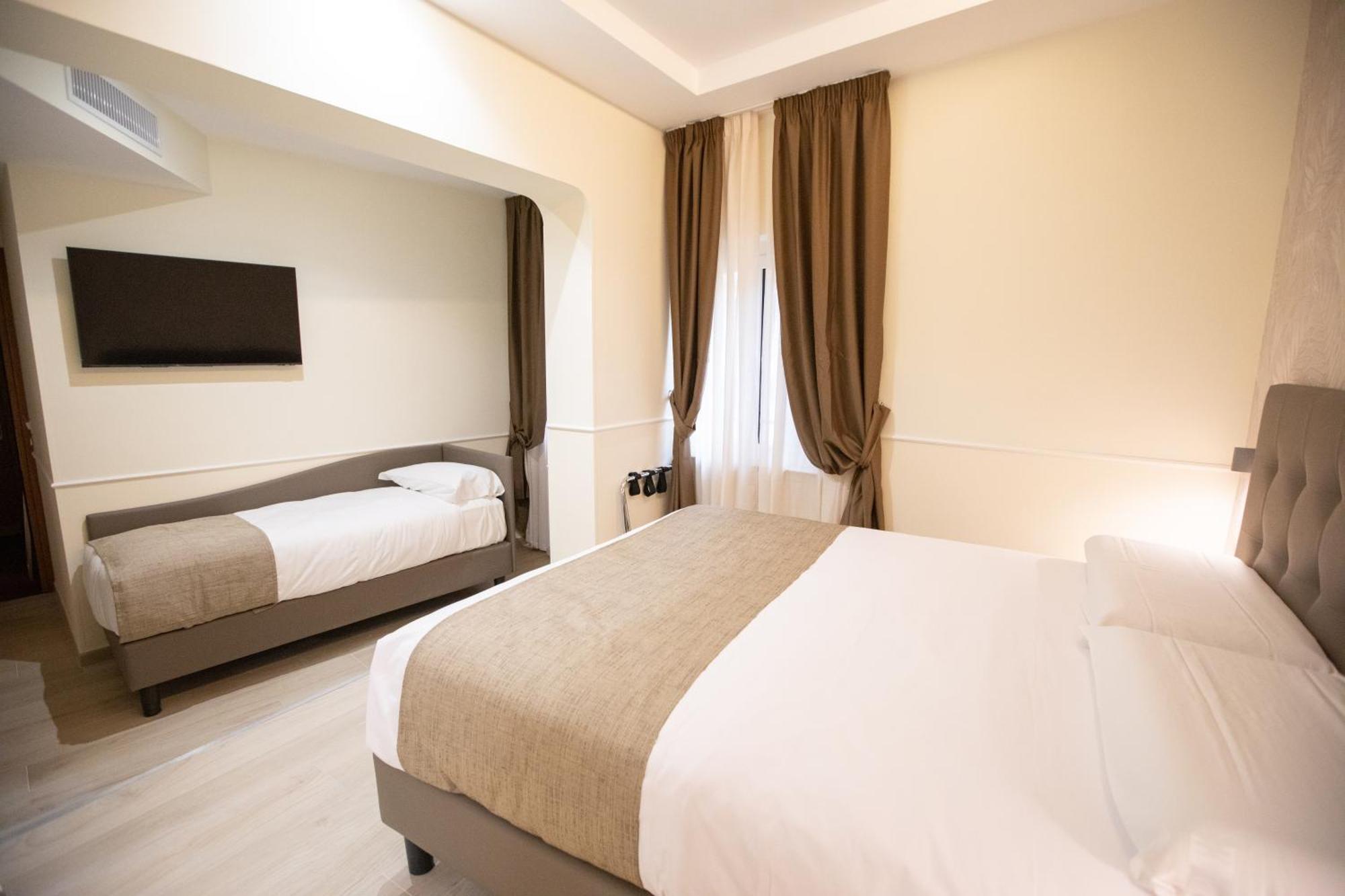 Hotel Maximus Рим Екстер'єр фото
