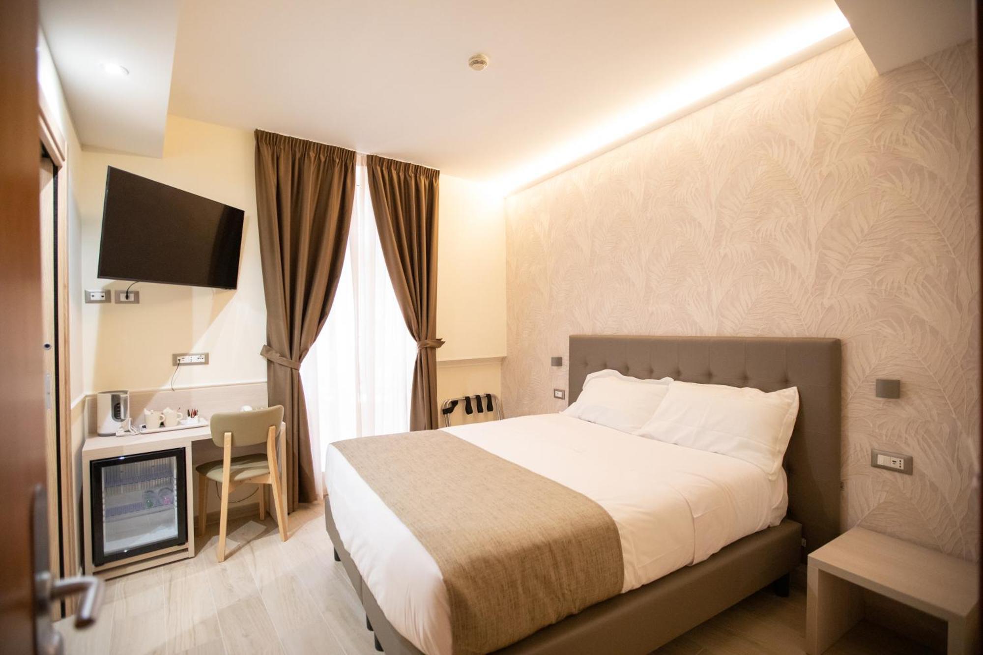 Hotel Maximus Рим Екстер'єр фото
