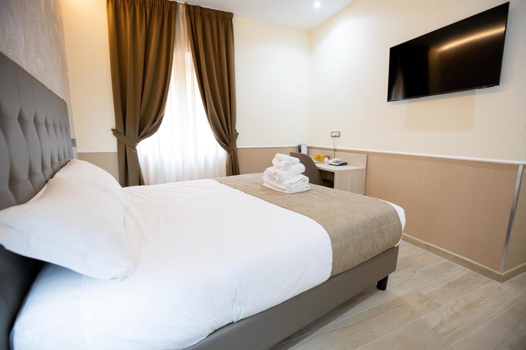 Hotel Maximus Рим Екстер'єр фото
