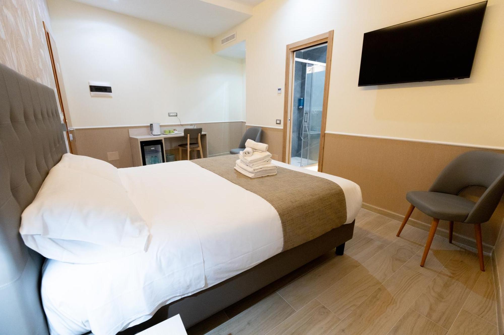 Hotel Maximus Рим Екстер'єр фото